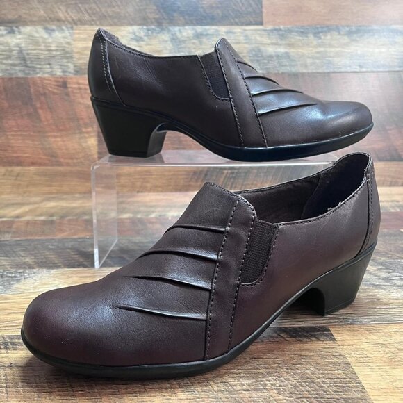 Clarks Women's Brown Leather Slip On Casual Round Shoes Size 8M - Picture 1 of 8